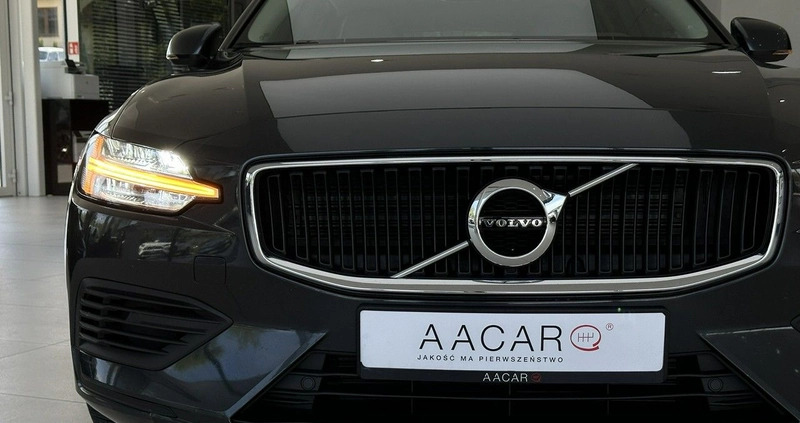 Volvo V60 cena 129900 przebieg: 164529, rok produkcji 2019 z Sztum małe 781